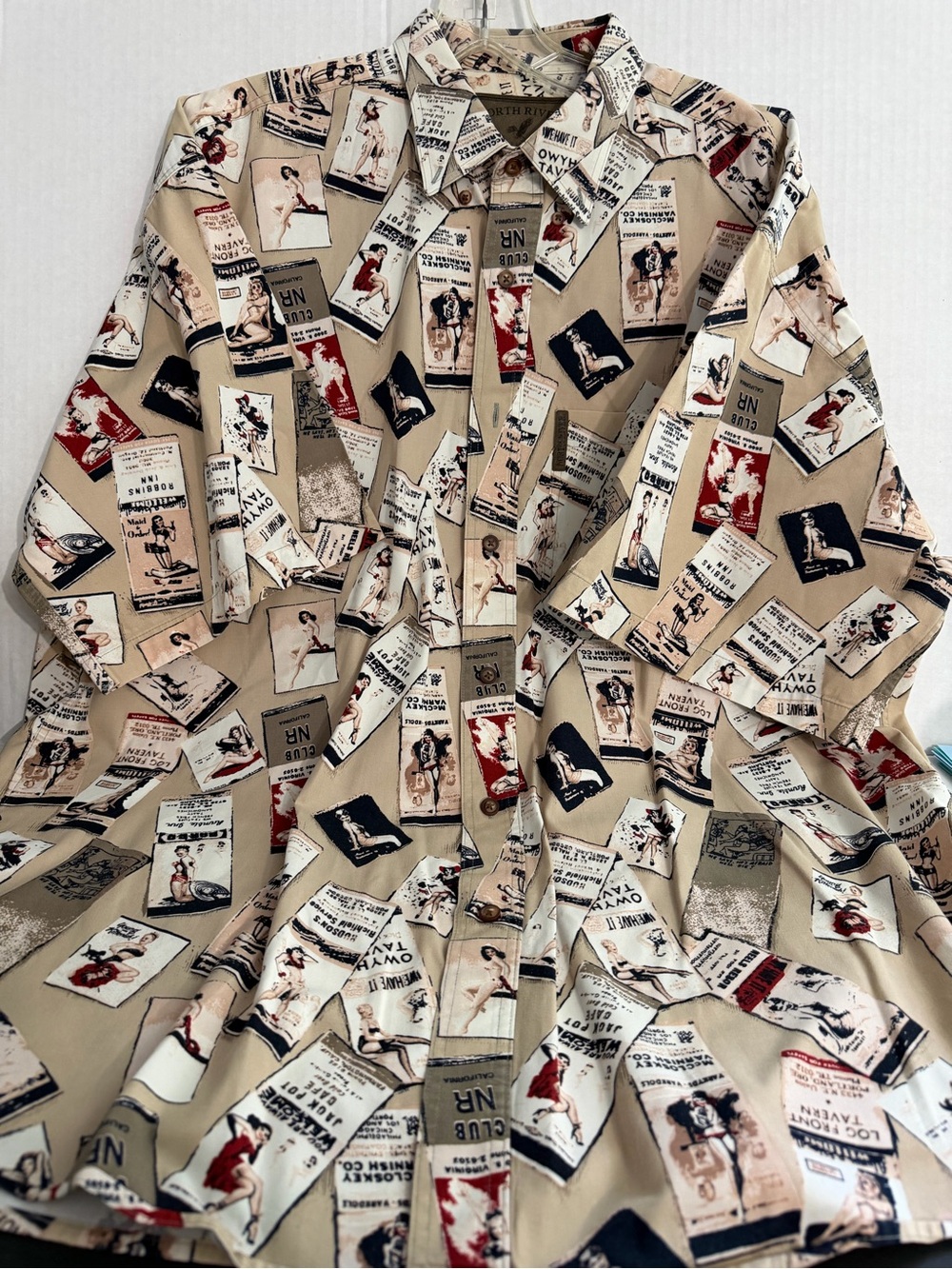 North River Outfitters Vintage Style Pin-Up Men’s Graphic Button-Down Shirt